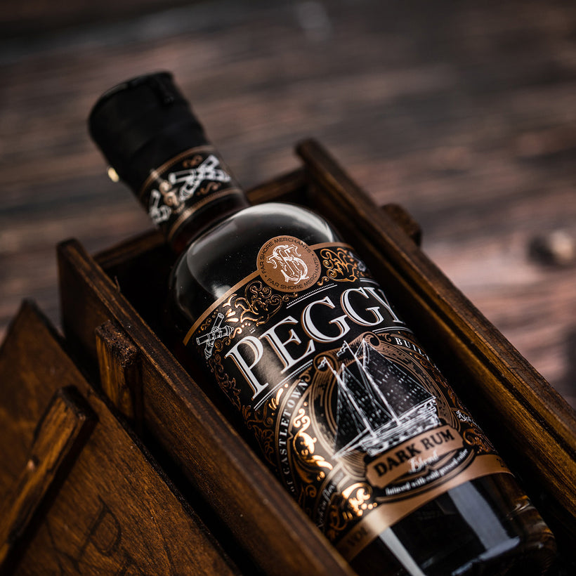 PEGGY DARK RUM – 200ml WITH WOODEN GIFT BOX