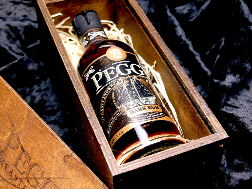 PEGGY DARK RUM – 200ml WITH WOODEN GIFT BOX